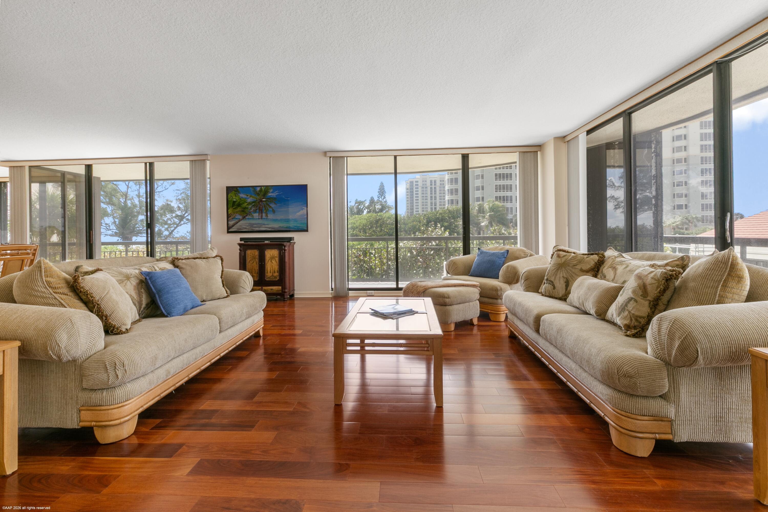 MARTINIQUE 2 CONDO - Residential