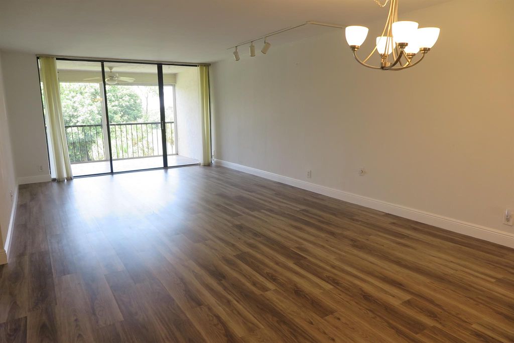 Photo of 6562 Boca Del Mar Drive #424, Boca Raton, FL 33433 (MLS # R11094318)