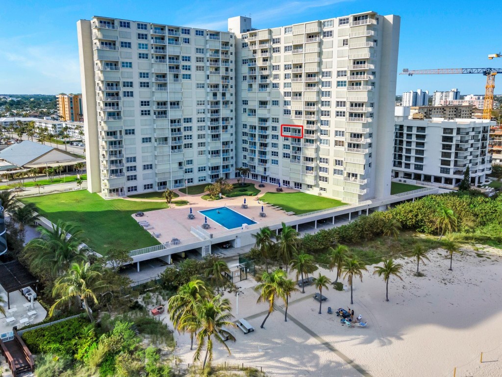 Admiralty Towers - Residential