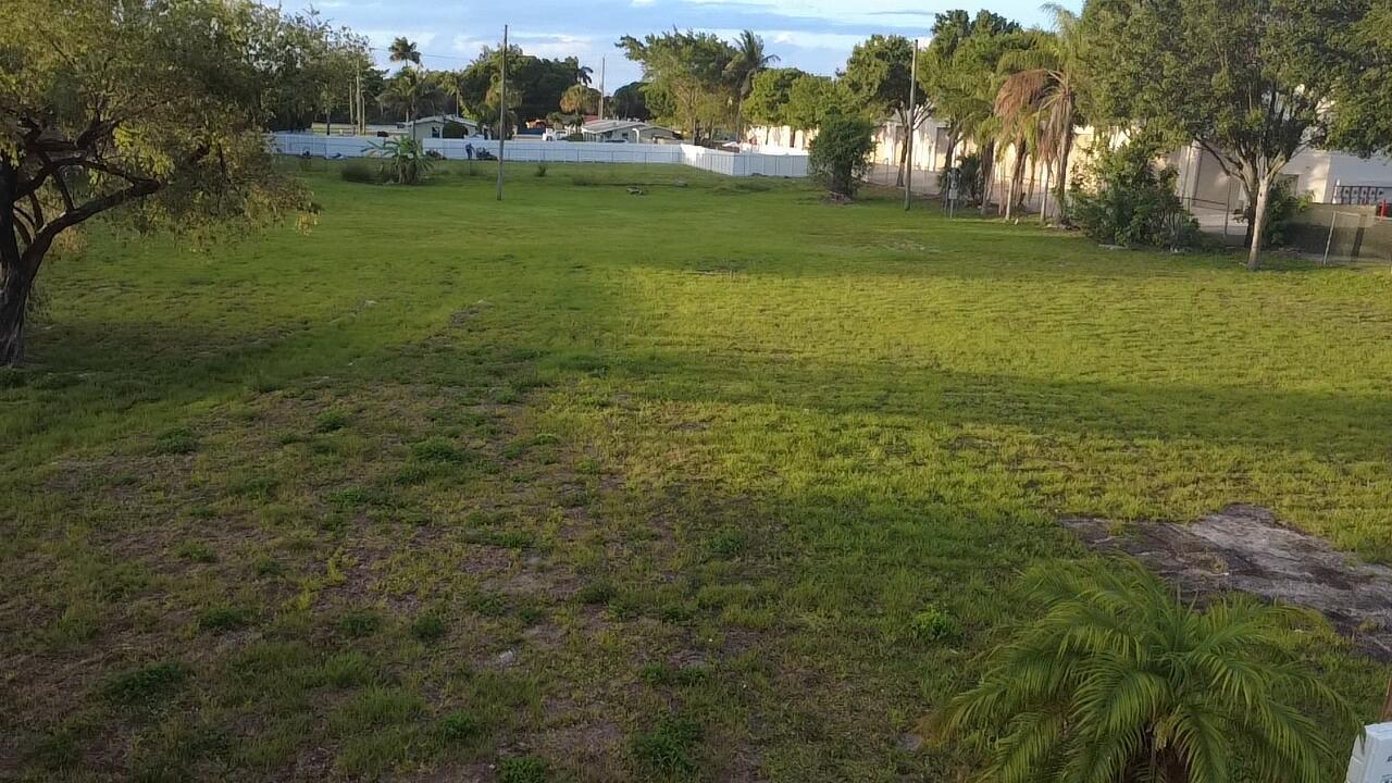 3431 LAKE WORTH Road