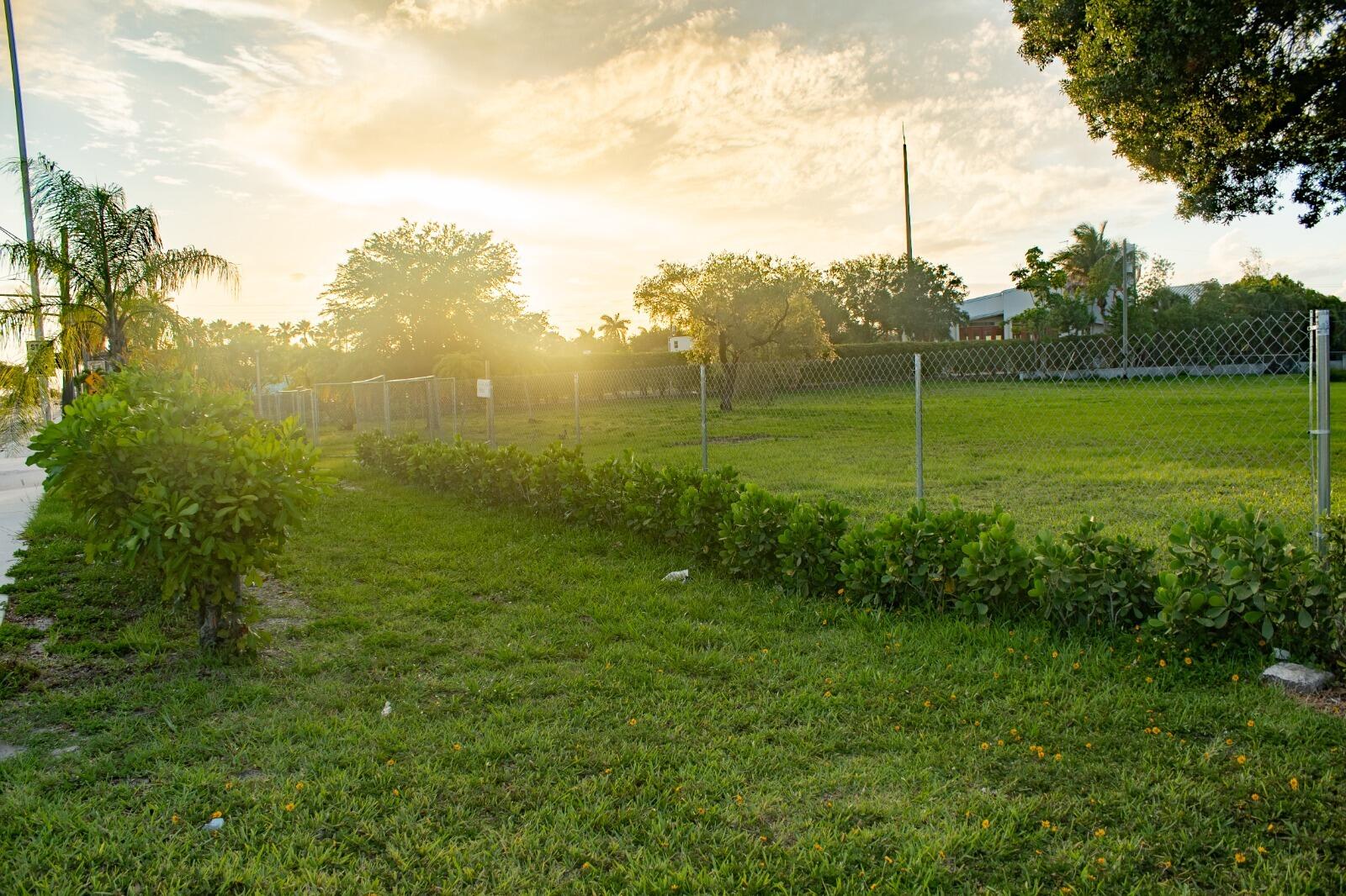3431 LAKE WORTH Road