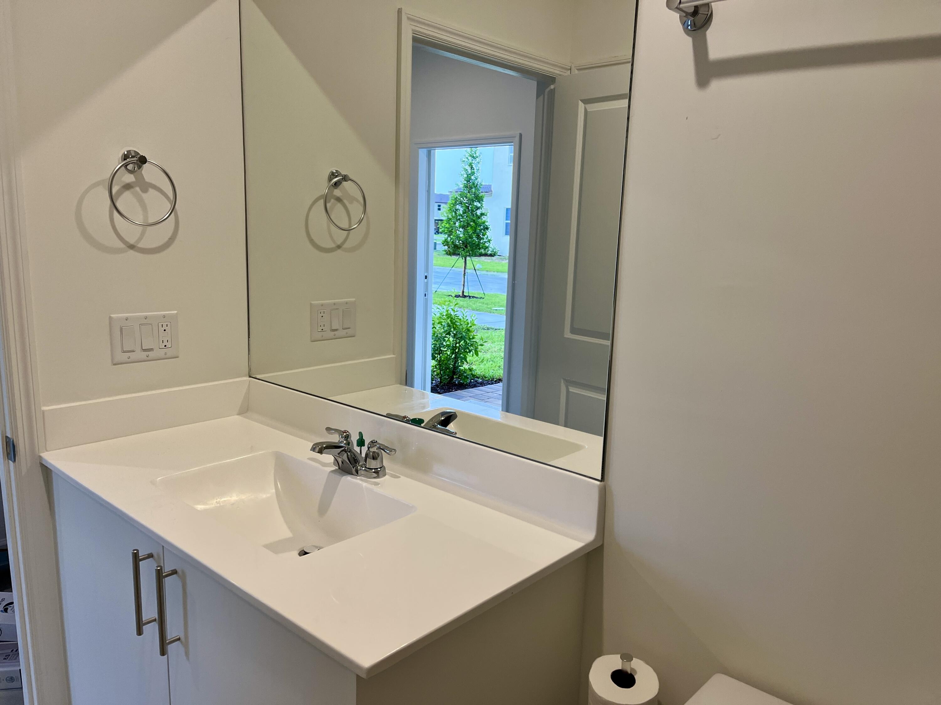 LAGOS AT ALTAMIRA - Residential Lease