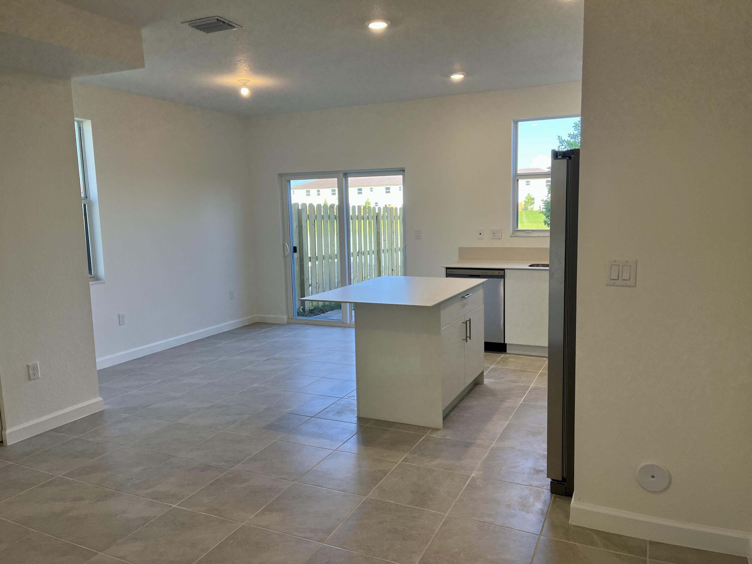 LAGOS AT ALTAMIRA - Residential Lease