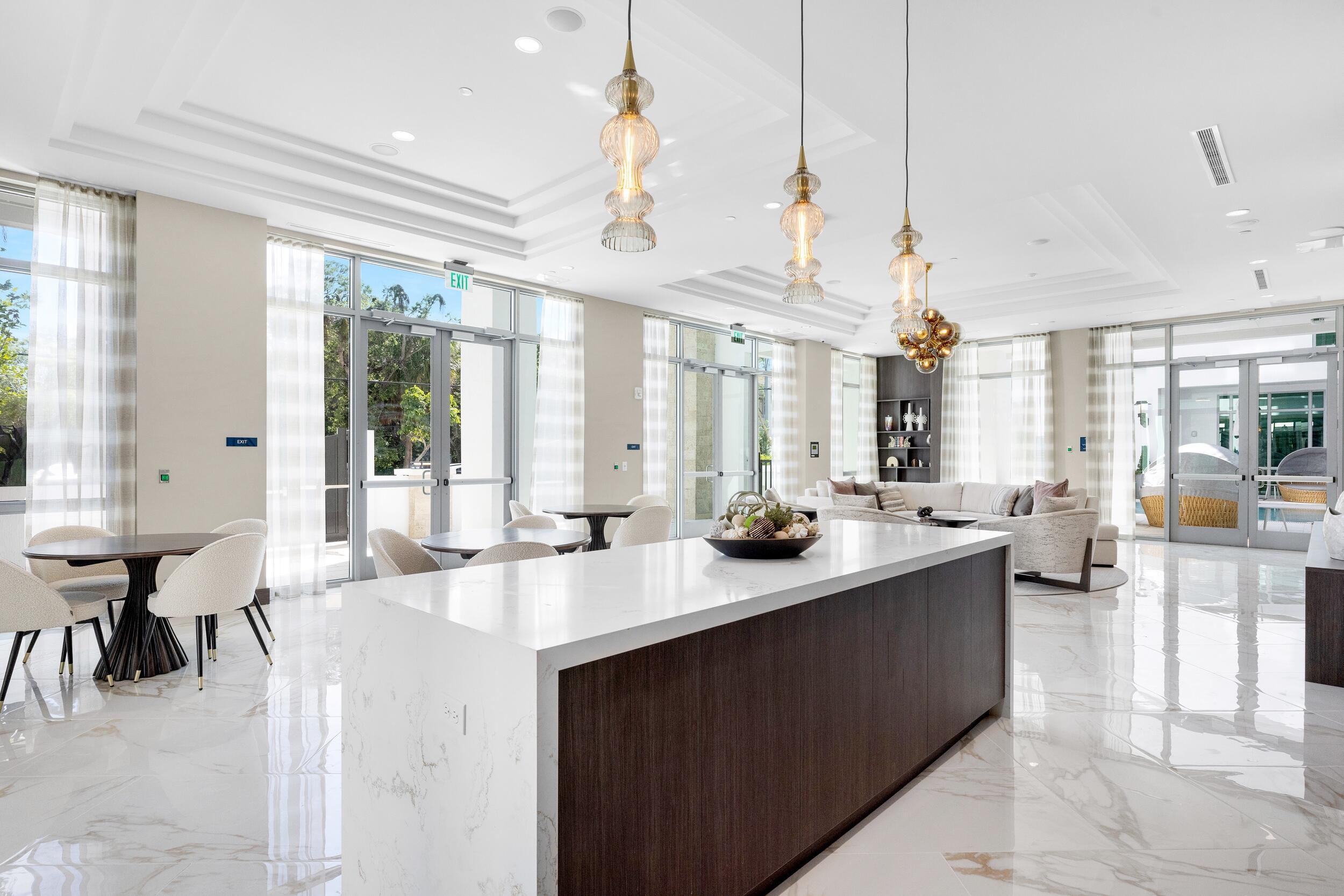 ROYAL PALM RESIDENCES - Residential Lease