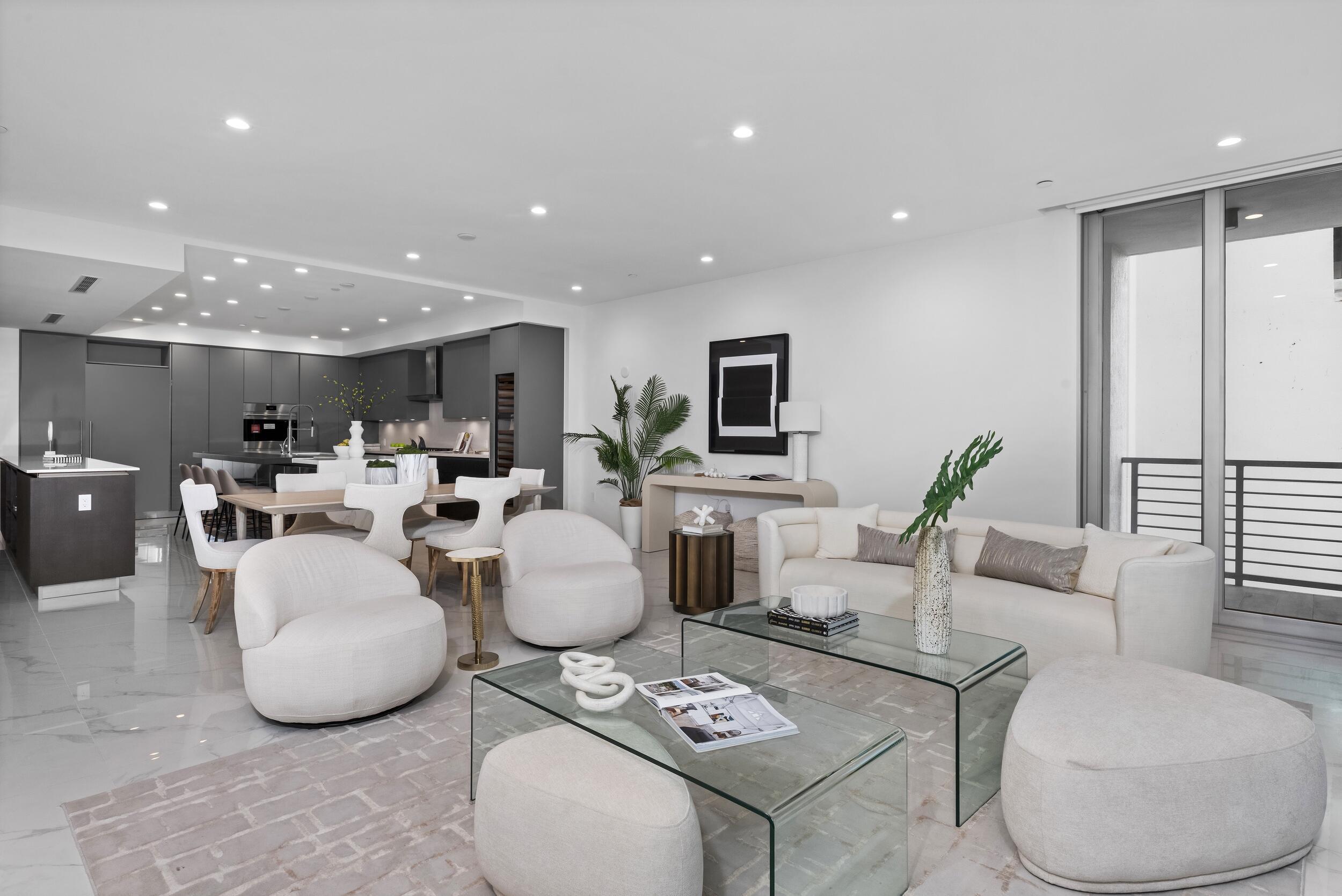 ROYAL PALM RESIDENCES - Residential Lease