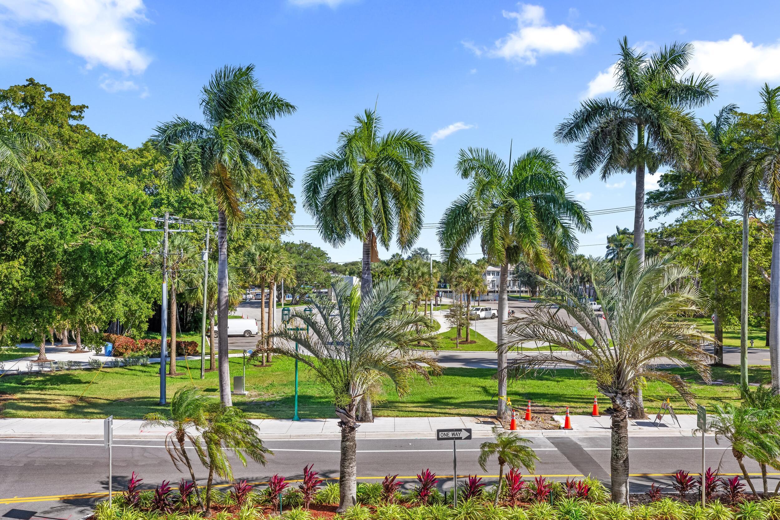 ROYAL PALM RESIDENCES - Residential Lease