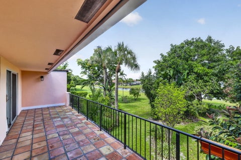 Tiny photo for 3107 N Palm Aire Drive, Pompano Beach, FL 33069 (MLS # B26090818)