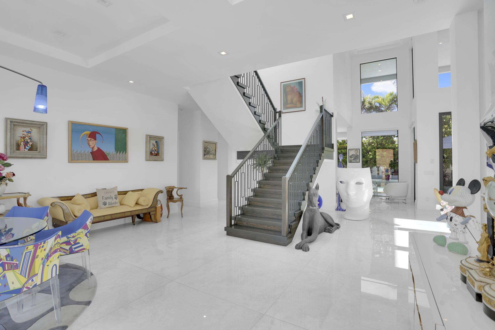 234 NE 4th Street