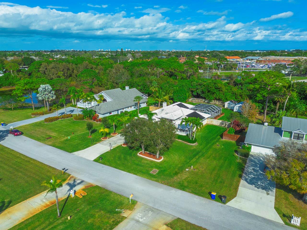 Pinecrest Lakes Ph 09 - Residential