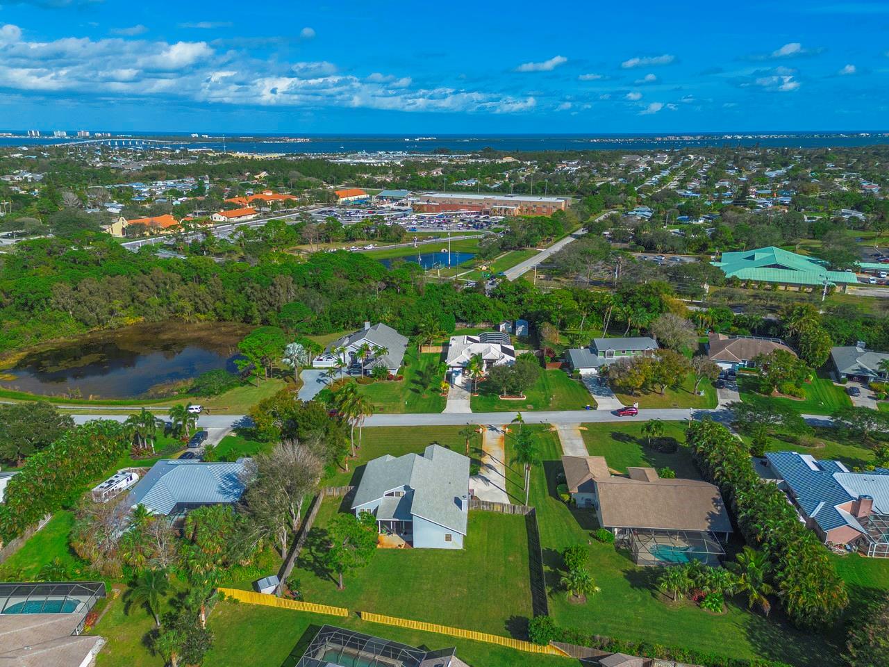 Pinecrest Lakes Ph 09 - Residential