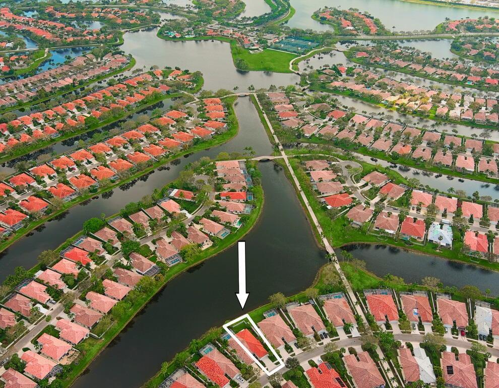 RIVERWALK - Residential Lease