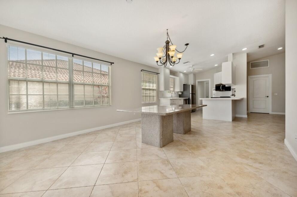 RIVERWALK - Residential Lease