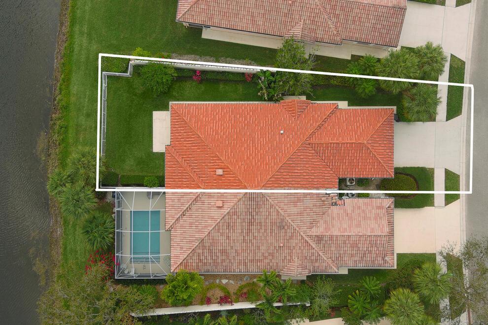 RIVERWALK - Residential Lease