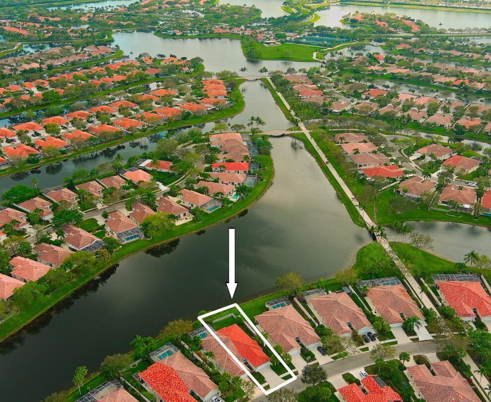 RIVERWALK - Residential Lease