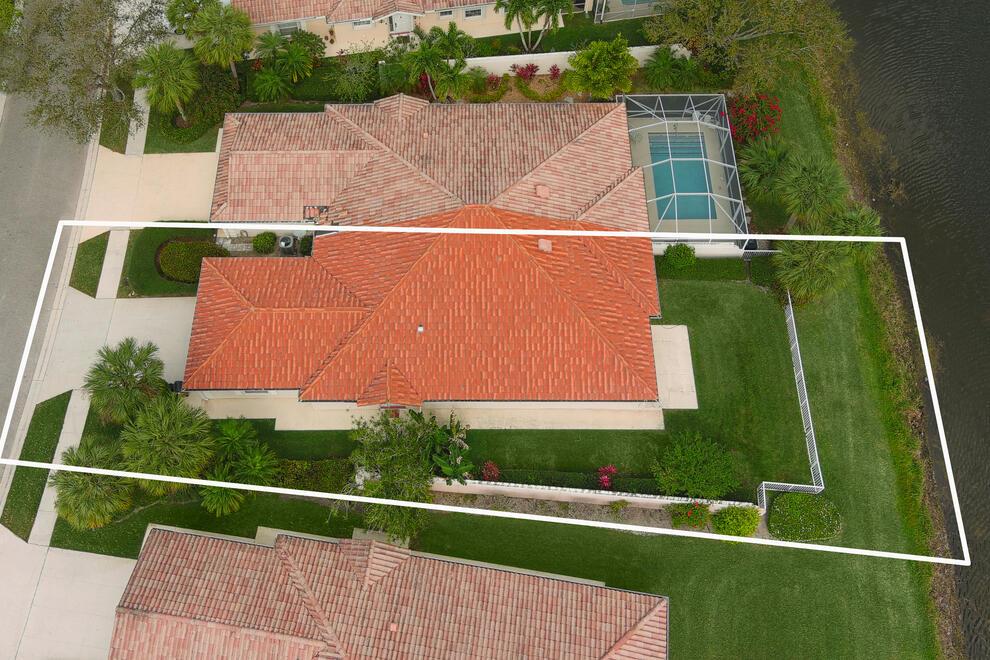 RIVERWALK - Residential Lease