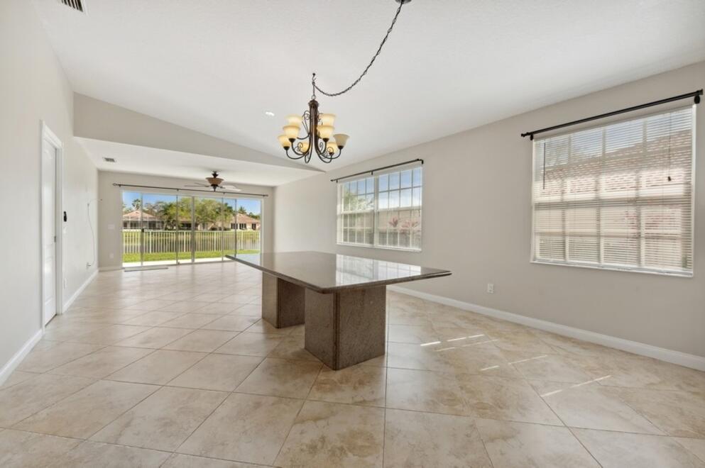 RIVERWALK - Residential Lease