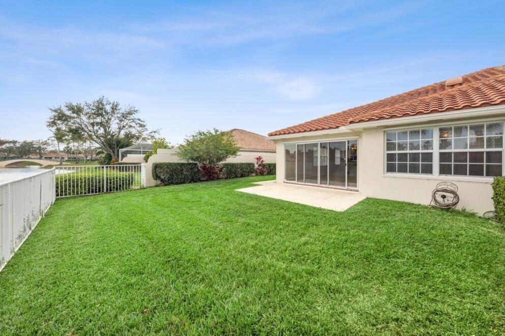 RIVERWALK - Residential Lease