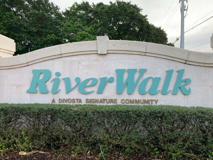 RIVERWALK - Residential Lease