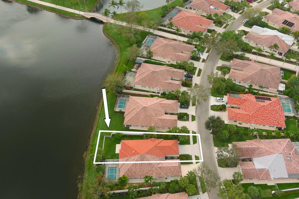 RIVERWALK - Residential Lease