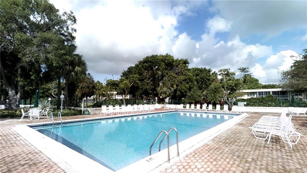 Palm Aire Country Club - Residential