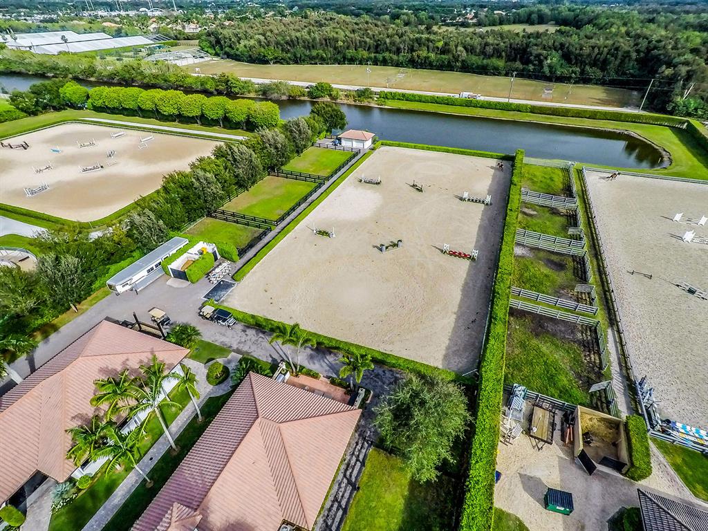 GRAND PRIX VILLAGE - Residential