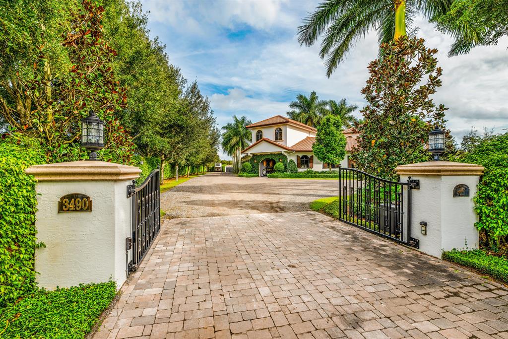 GRAND PRIX VILLAGE - Residential