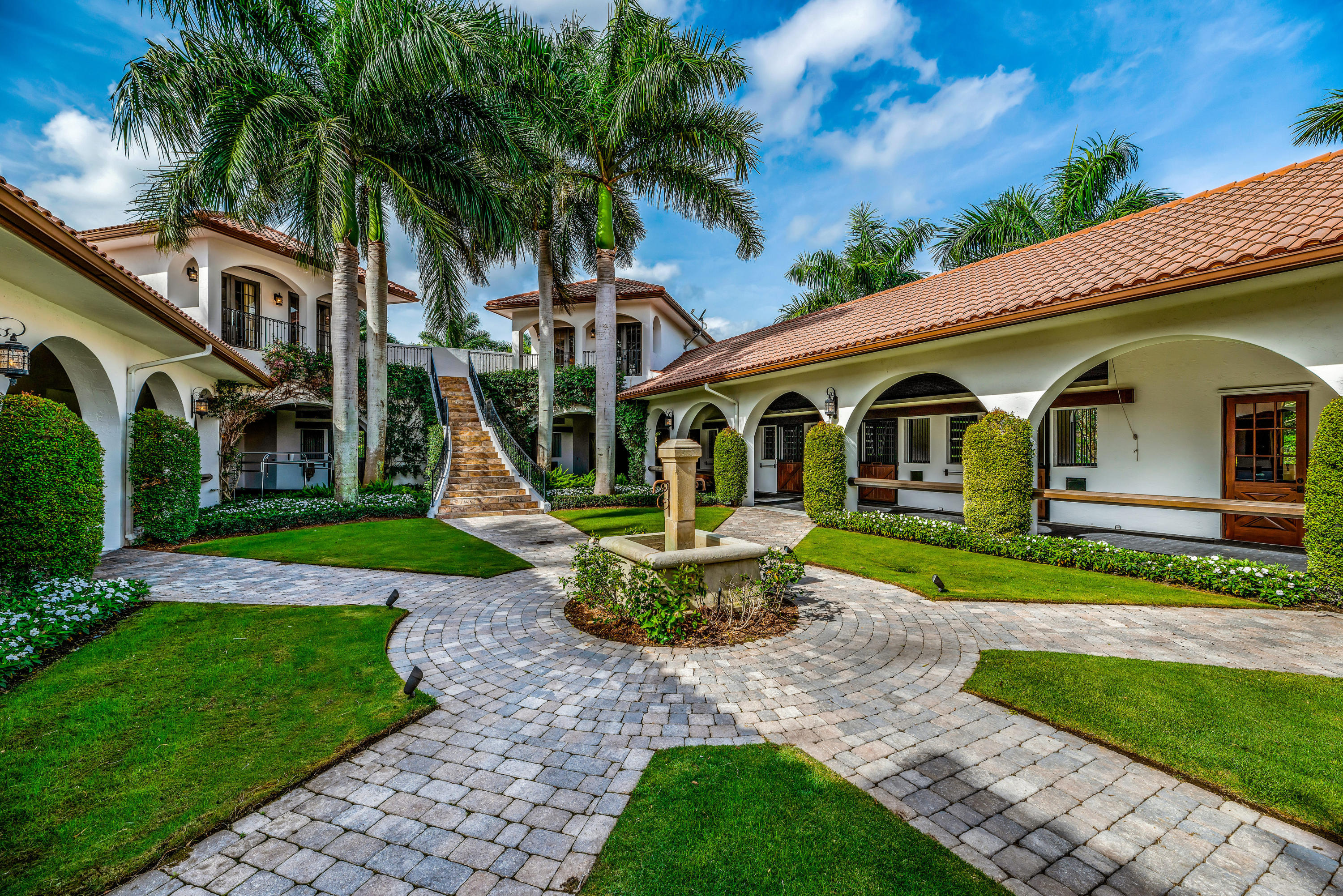 GRAND PRIX VILLAGE - Residential