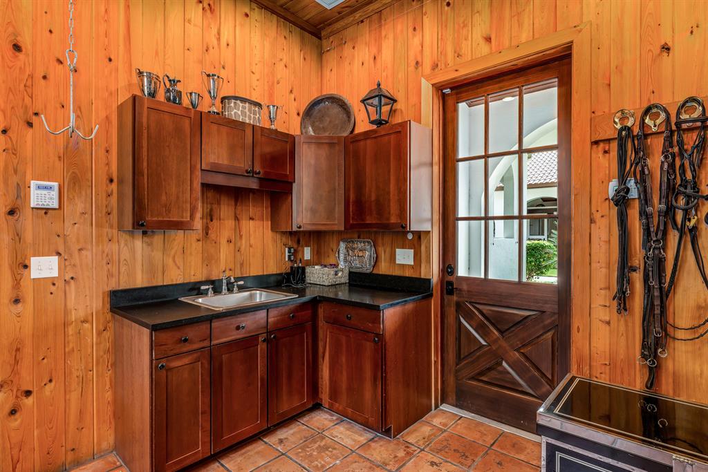 GRAND PRIX VILLAGE - Residential