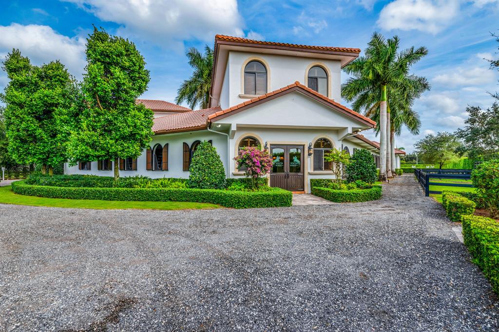 GRAND PRIX VILLAGE - Residential