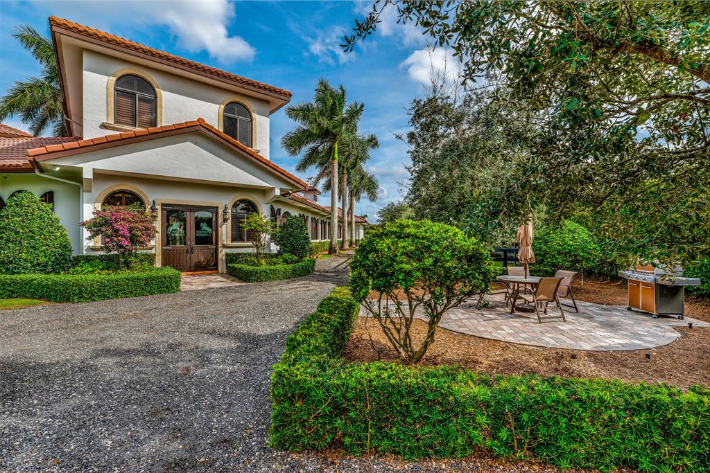 GRAND PRIX VILLAGE - Residential