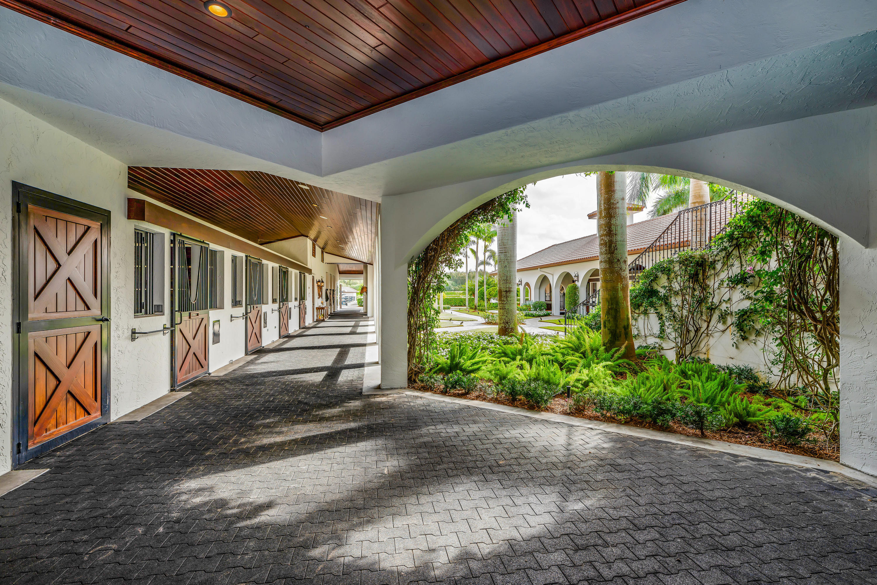 GRAND PRIX VILLAGE - Residential