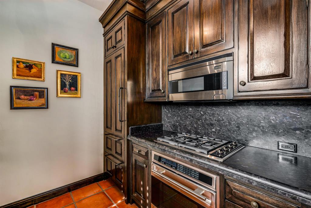 GRAND PRIX VILLAGE - Residential