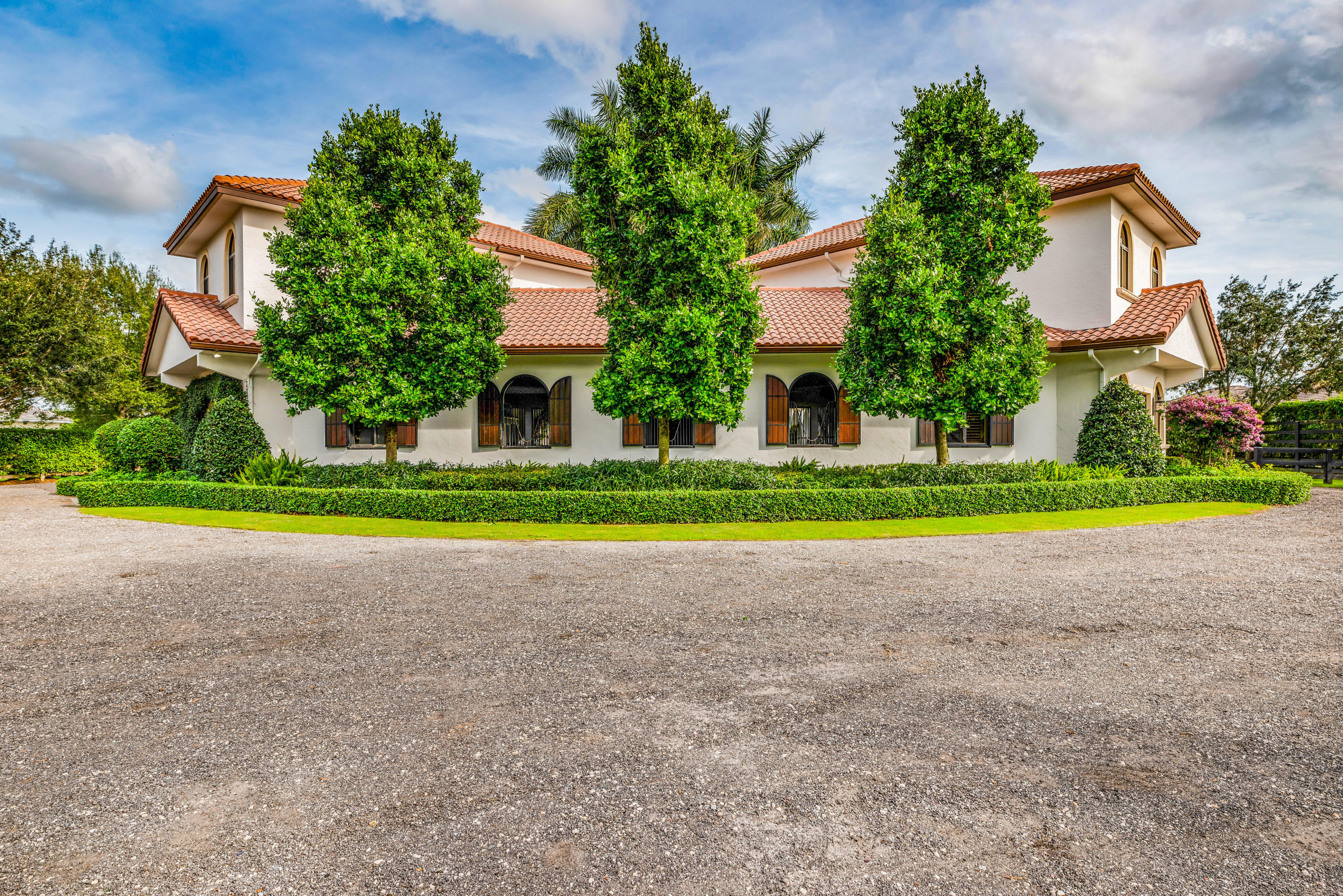 GRAND PRIX VILLAGE - Residential