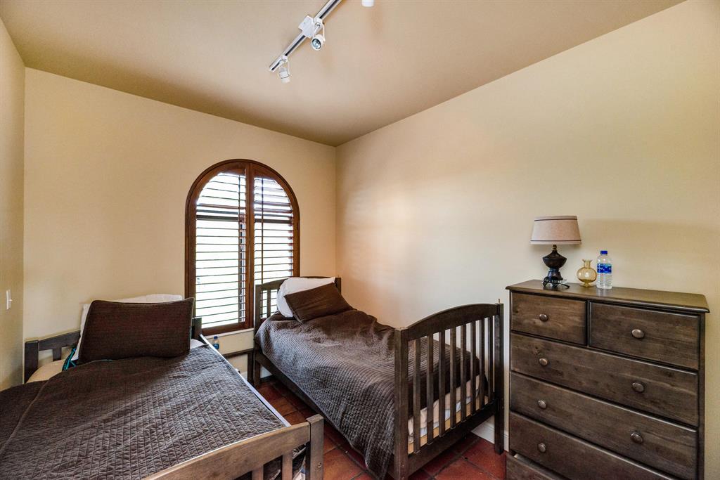 GRAND PRIX VILLAGE - Residential