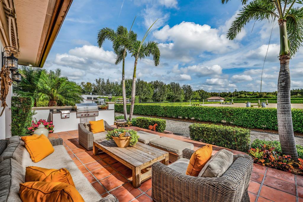 GRAND PRIX VILLAGE - Residential