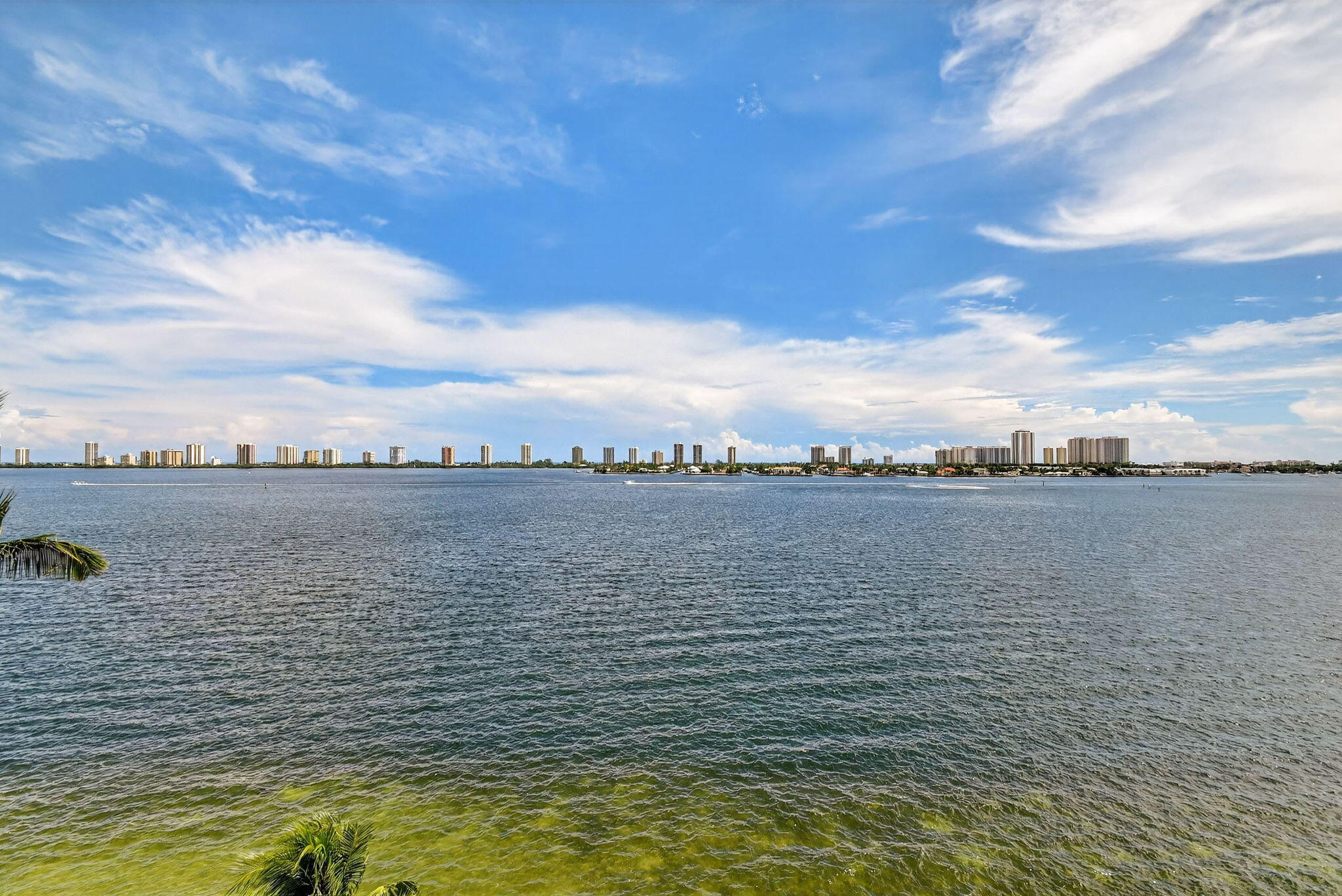 301 Lake Shore Drive 801