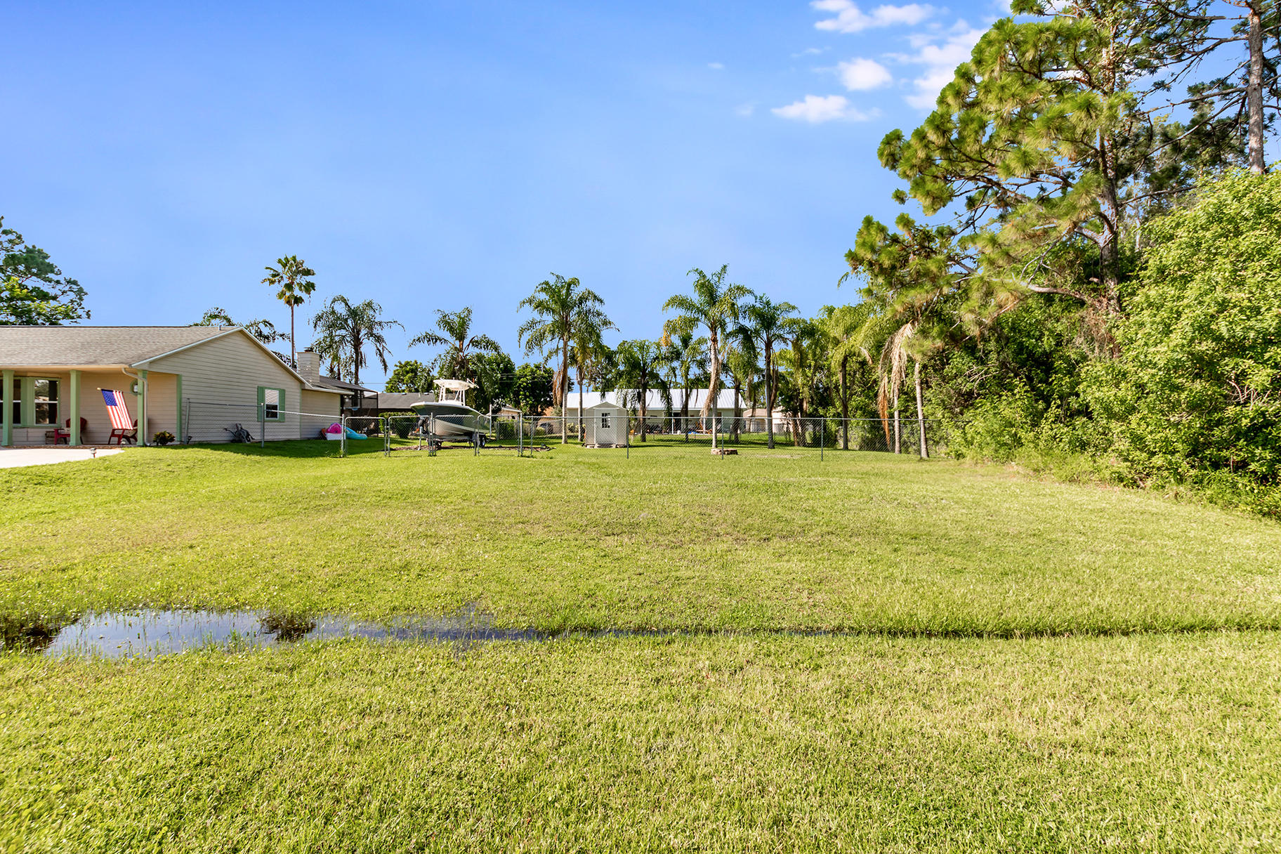 This lot is just under a quarter of an acre, cleared, and ready to build your dream home. The house directly next door is also for sale. 1246 SW Albenga Ave.
