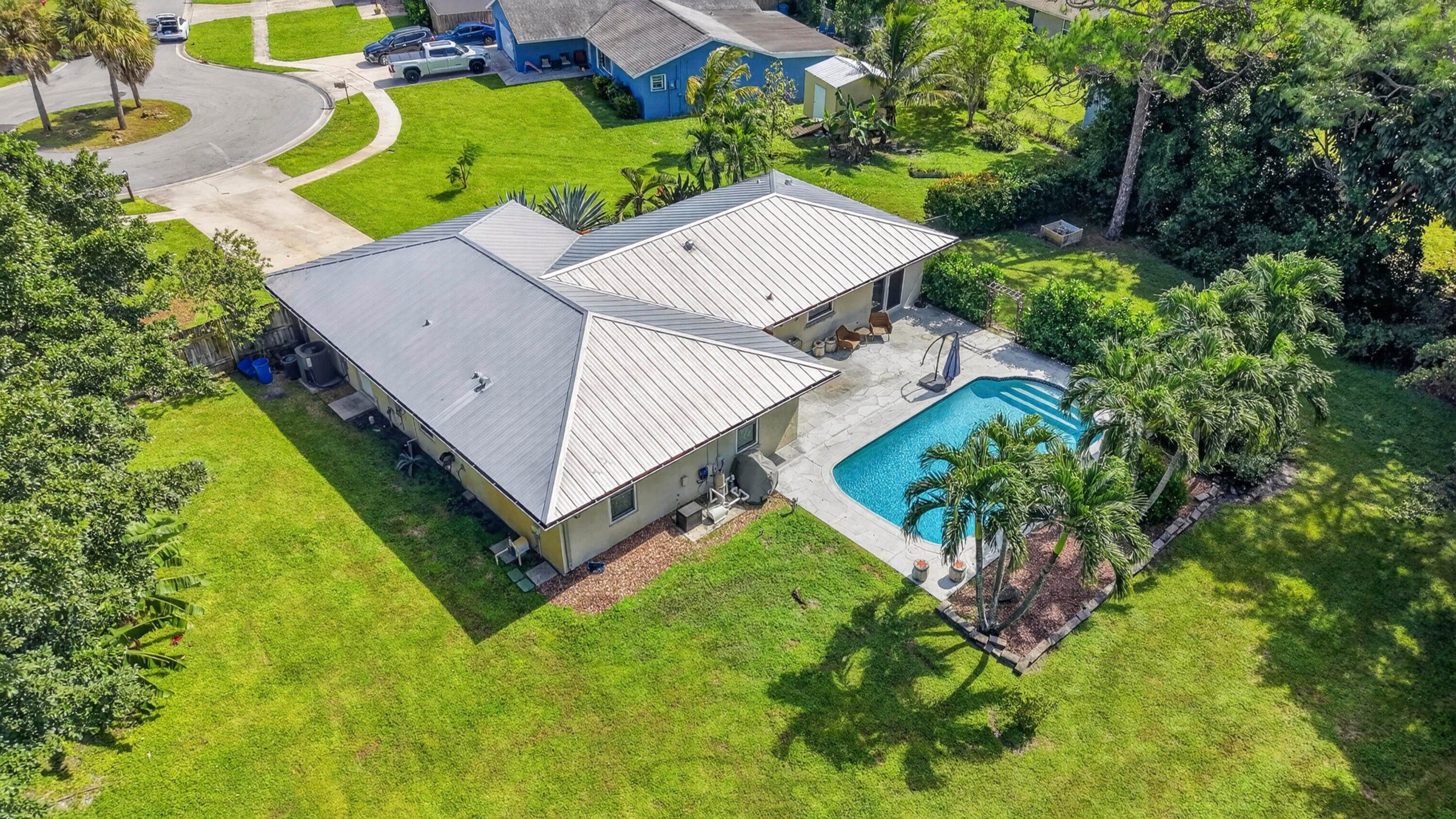 127 Raven Court