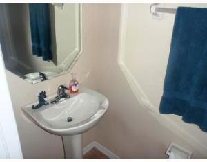 East Lake Village 03 - Residential Lease