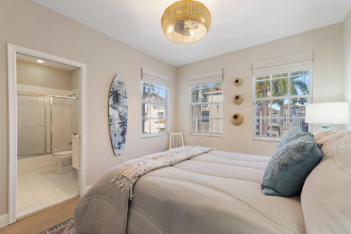 RESORT VILLAS - Residential