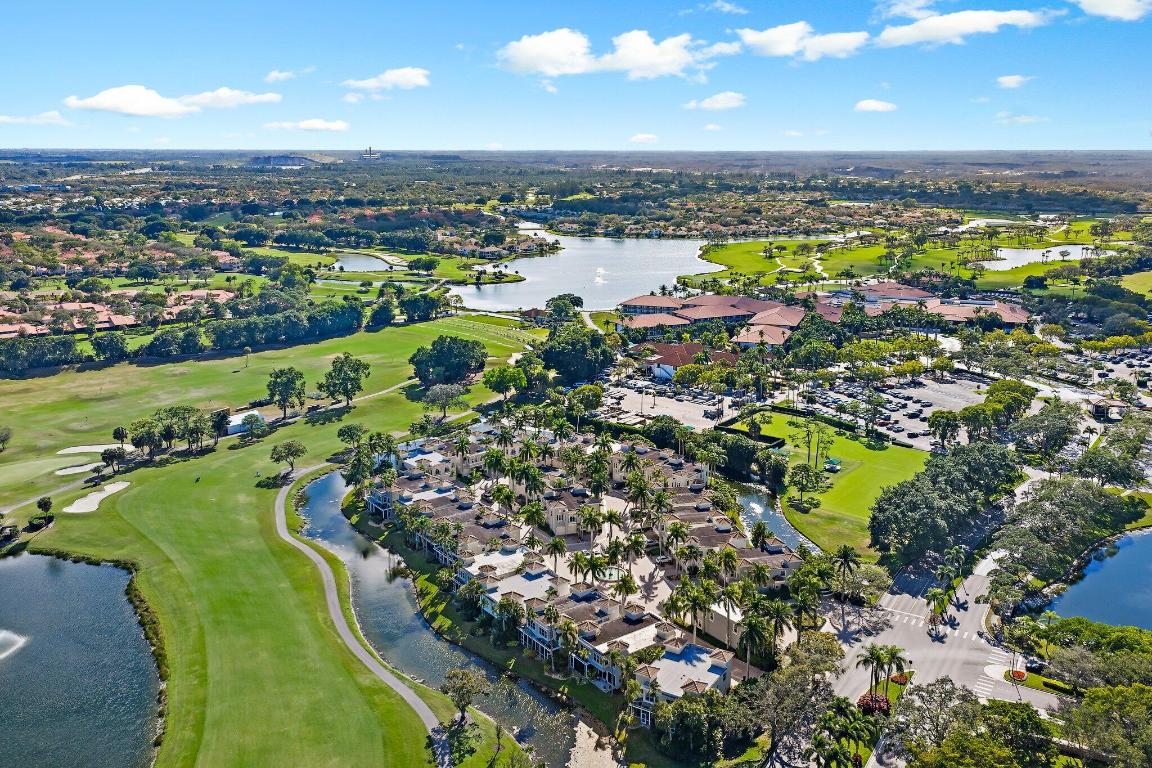 RESORT VILLAS - Residential