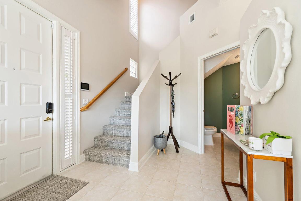 RESORT VILLAS - Residential