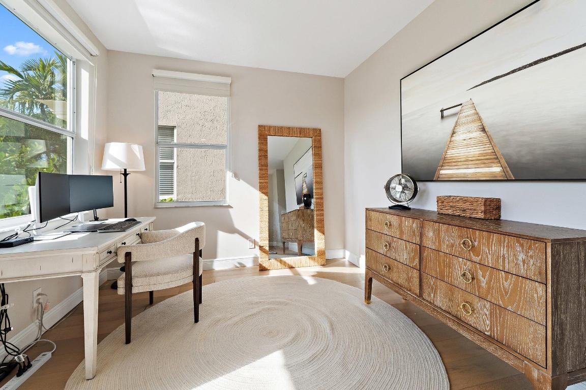 RESORT VILLAS - Residential