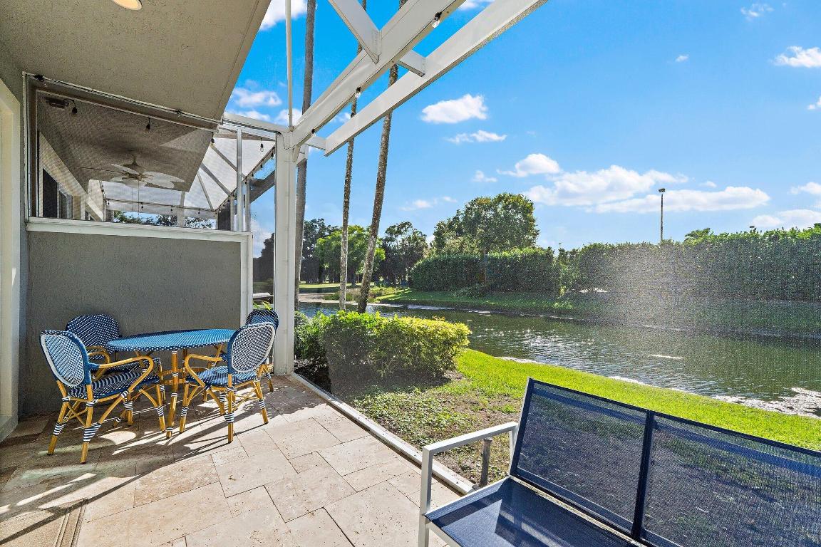 RESORT VILLAS - Residential