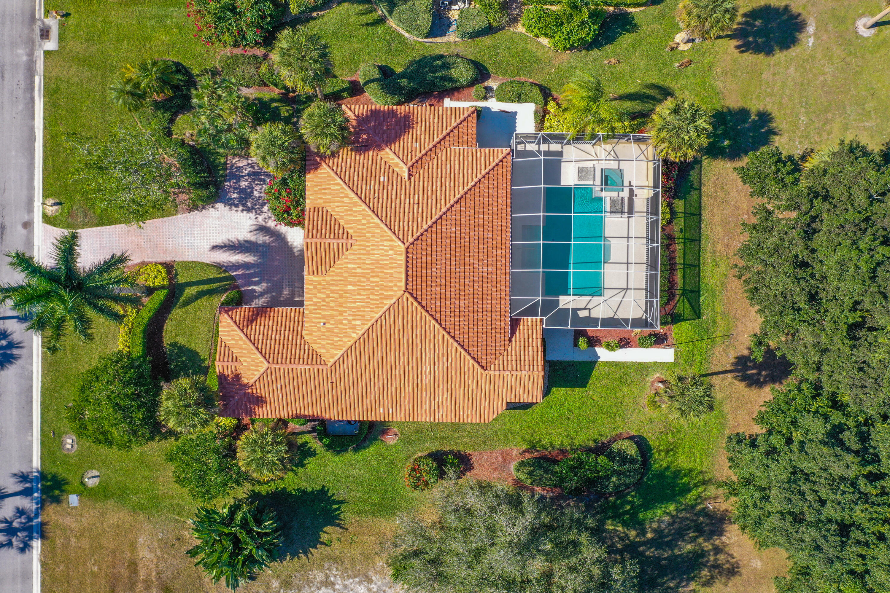 MONTE CARLO COUNTRY CLUB UNIT 1 - Residential