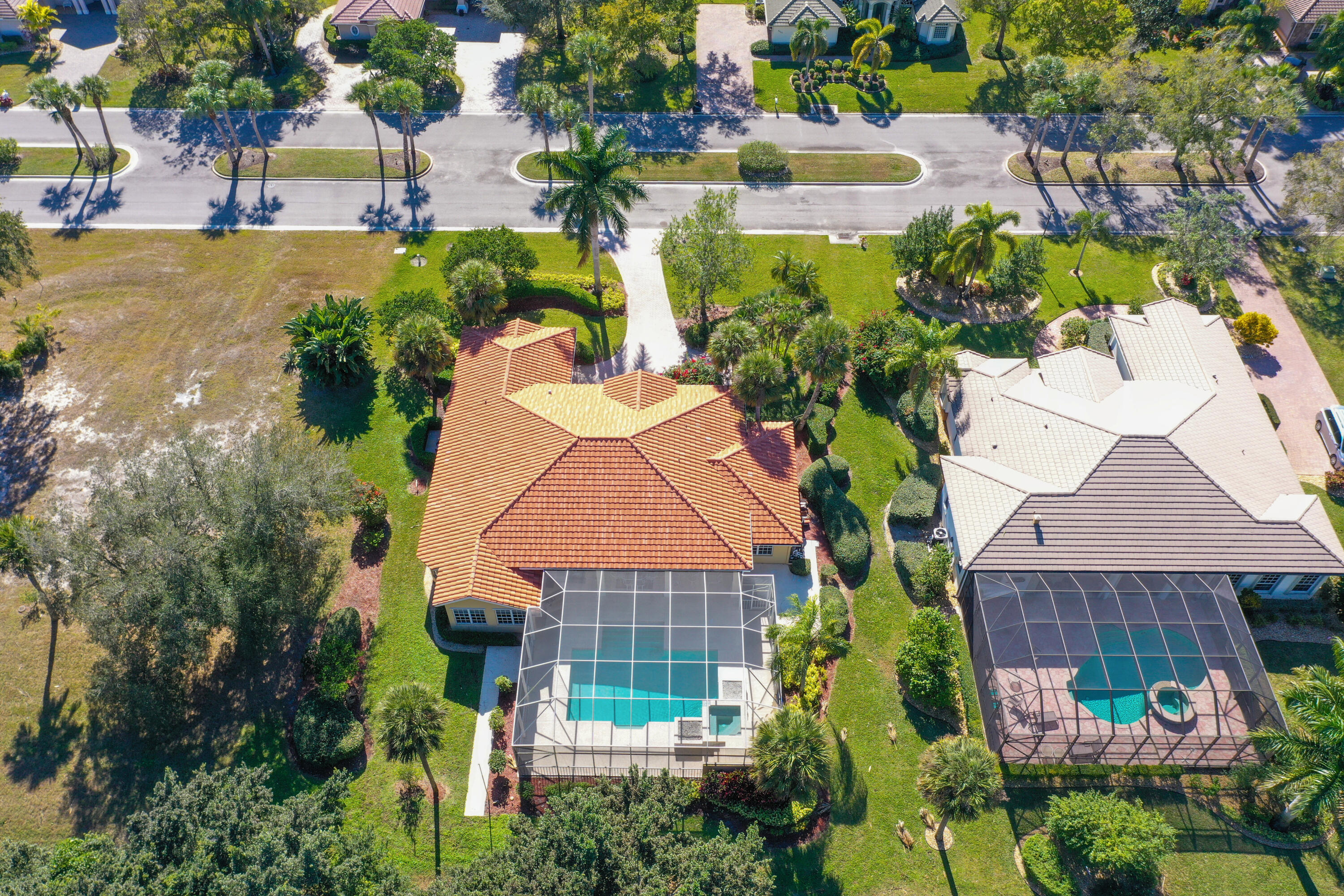 MONTE CARLO COUNTRY CLUB UNIT 1 - Residential