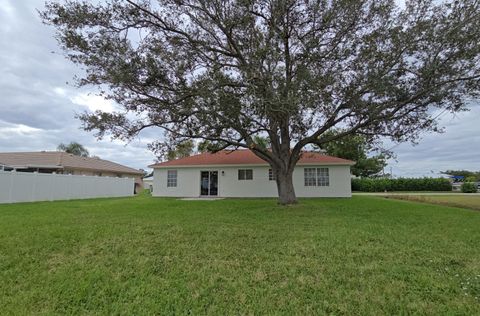 A home in Port St Lucie