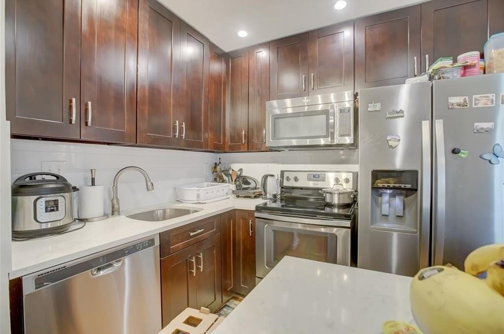 River Shores Condo - Residential Lease