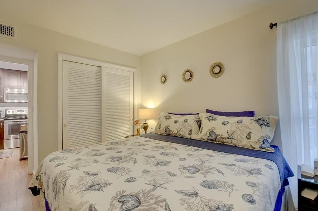 River Shores Condo - Residential Lease