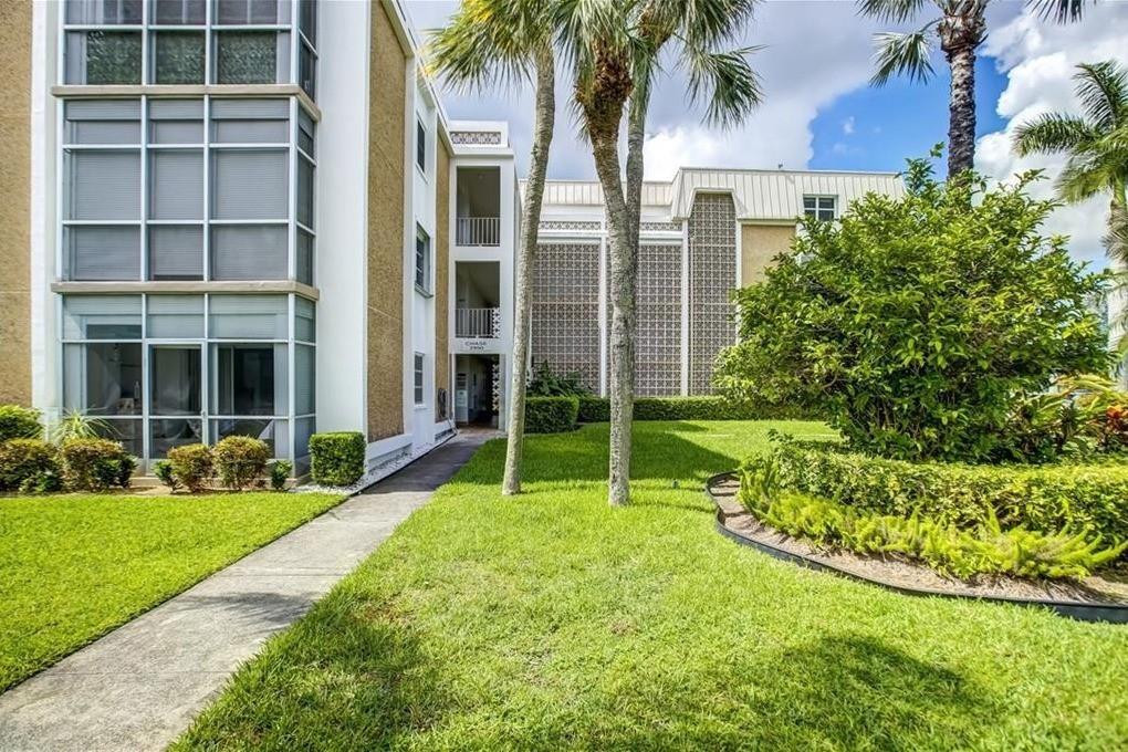 River Shores Condo - Residential Lease